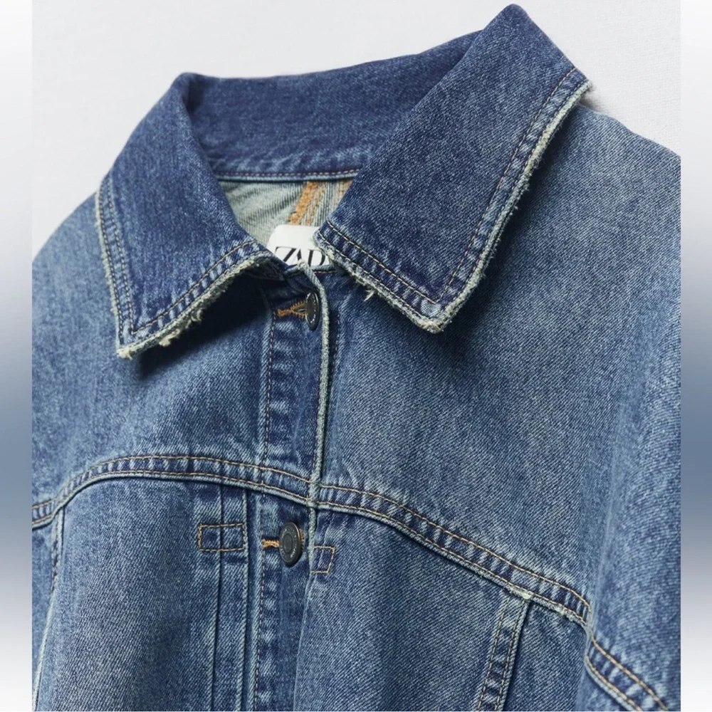 Zara ASYMMETRICAL DENIM CAPE NWT Limited Edition Size Medium Bloggers Favorite - Picture 9 of 13